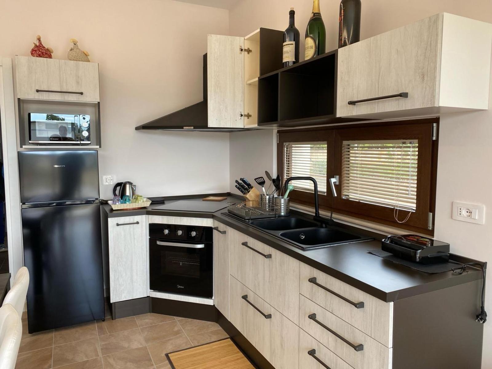 אקואוויווה דלה פונטי Villa Trellame - Casa Vacanze Tra Gli Ulivi מראה חיצוני תמונה