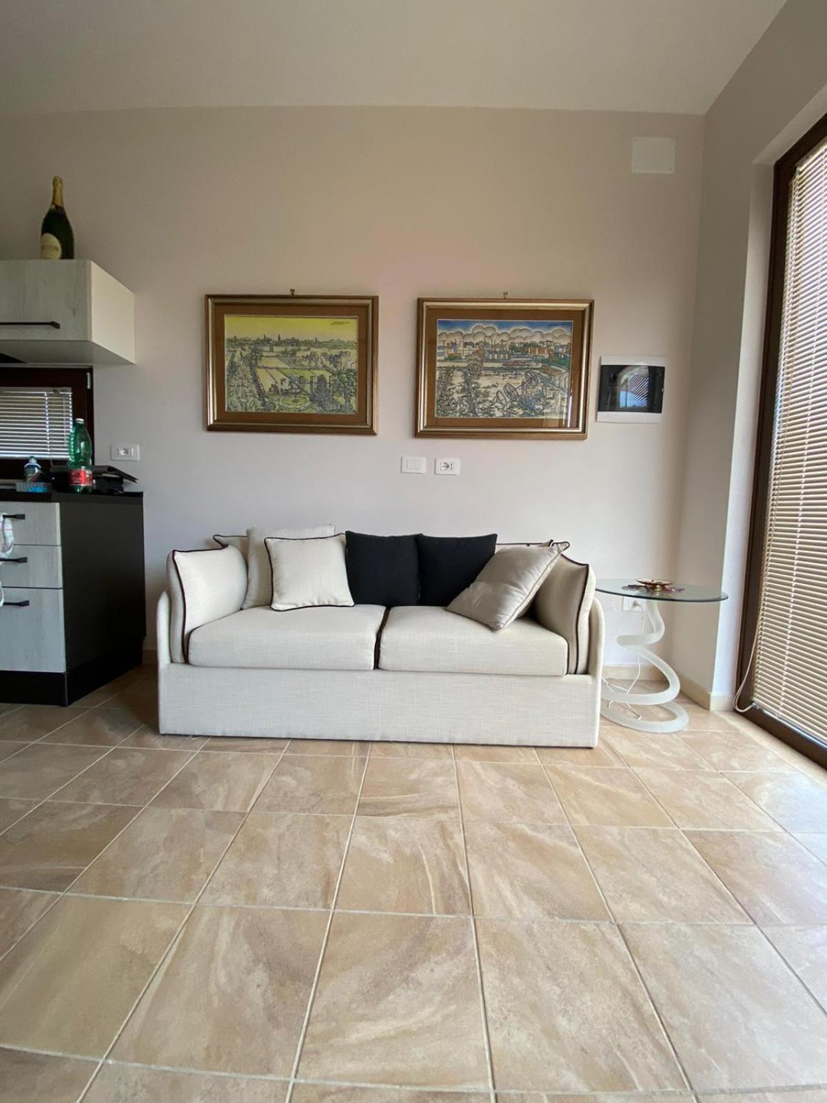 אקואוויווה דלה פונטי Villa Trellame - Casa Vacanze Tra Gli Ulivi מראה חיצוני תמונה